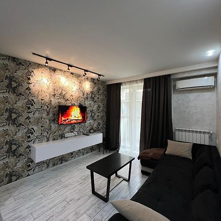 Апартаменты Tbilisi App 1 Экстерьер фото
